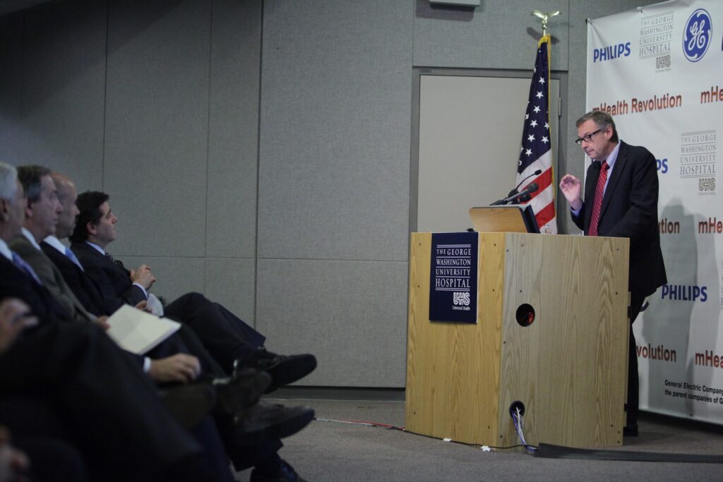 Mike Harsh Speaks at GW University Hospital About MBANs (7216607052).jpg